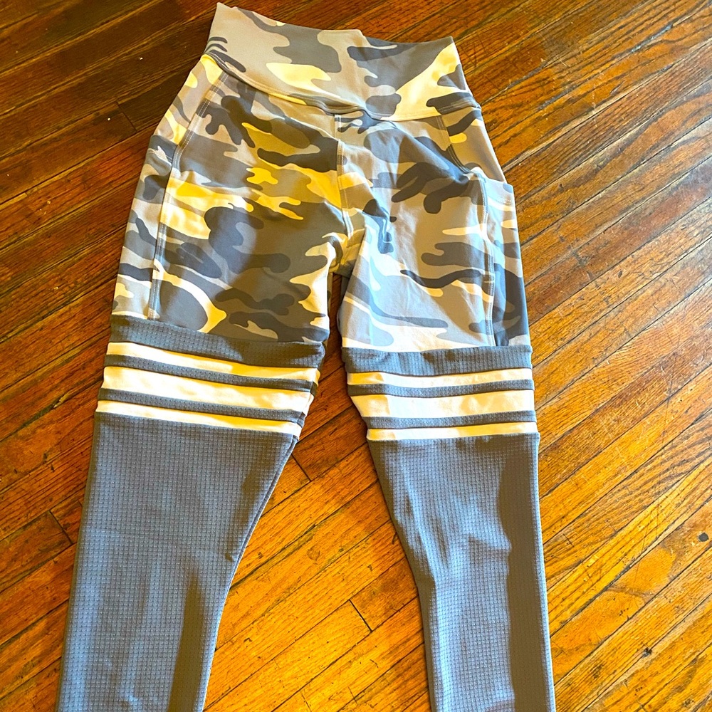 White Camouflage leggings